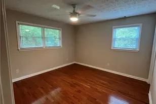 2237 Scotty Cir, Decatur, GA 30032 - Photo 8