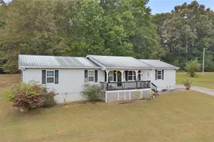 106 Webb Dr NE, Calhoun, GA 30701 - Photo 1