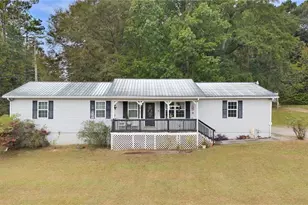 106 Webb Dr NE, Calhoun, GA 30701 - Photo 2