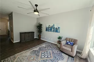 410 Rosewood Ln, Newnan, GA 30263 - Photo 2