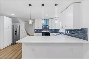 6089 Evans Dr, Rex, GA 30273 - Photo 8