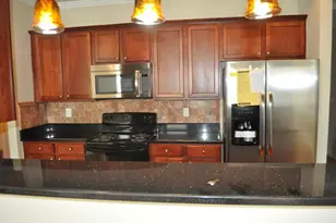 941 Pierce Ivy Ct, Lawrenceville, GA 30043 - Photo 4