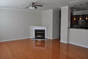941 Pierce Ivy Ct, Lawrenceville, GA 30043 - Photo 2