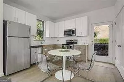 1070 Dill Avenue SW #105, Atlanta, GA 30310 - Photo 4