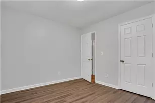 4960 Cold Springs Dr NW, Lilburn, GA 30047 - Photo 28
