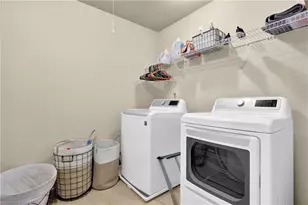 2111 Line Dr, Lawrenceville, GA 30043 - Photo 26