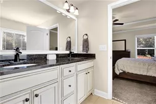 2111 Line Dr, Lawrenceville, GA 30043 - Photo 32