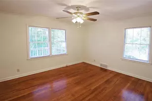 1261 Kingsley Cir NE, Atlanta, GA 30324 - Photo 10