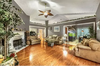 605 Sterling Oaks Drive, Lilburn, GA 30047 - Photo 4