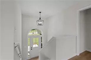 404 Bryce Ct, Carrollton, GA 30116 - Photo 6