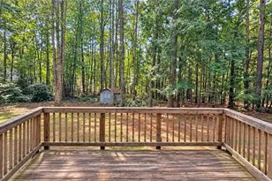 20 Bartlett Dr, Sharpsburg, GA 30277 - Photo 24