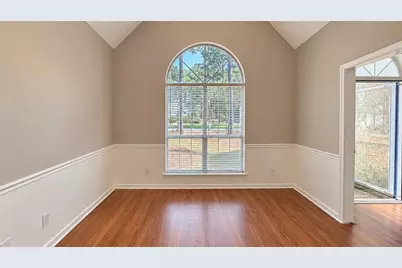 20 Bartlett Drive, Sharpsburg, GA 30277 - Photo 4