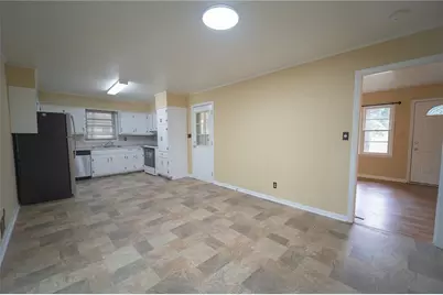 5565 Bowers Road, Stone Mountain, GA 30087 - Photo 4