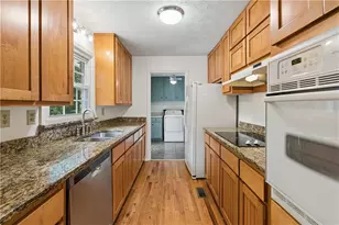 1694 Bent River Dr SW, Lilburn, GA 30047 - Photo 10