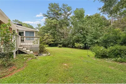 1694 Bent River Drive SW, Lilburn, GA 30047 - Photo 36