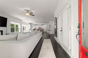 1940 Park Chase Ln NE, Atlanta, GA 30324 - Photo 2