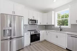 208 Mission Wy, Atlanta, GA 30315 - Photo 18
