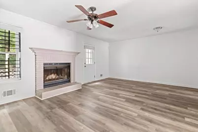 7169 Williamsburg Drive, Riverdale, GA 30274 - Photo 8