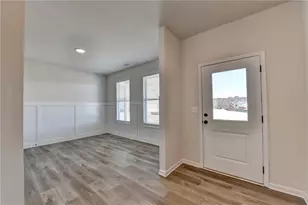 696 Rodeo Dr, Auburn, GA 30011 - Photo 2