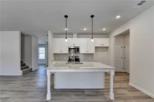 696 Rodeo Dr, Auburn, GA 30011 - Photo 14