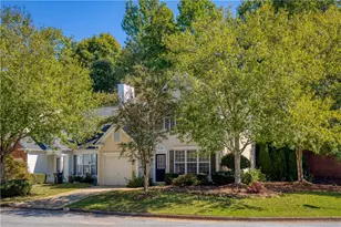 71 Cheshire Dr, Alpharetta, GA 30022 - Photo 2