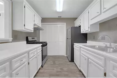 2401 Country Park Drive SE, Smyrna, GA 30080 - Photo 10