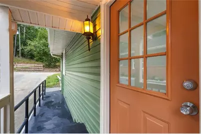 2298 E Lake Drive NE, Conyers, GA 30012 - Photo 6