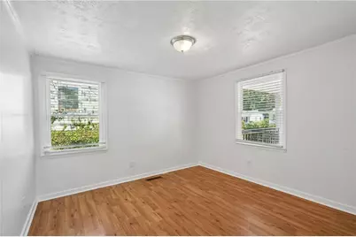 1367 Kenilworth Drive SW, Atlanta, GA 30310 - Photo 20