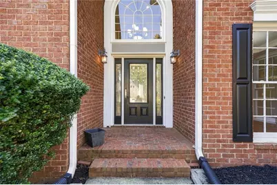 2005 Cresthaven Walk, Woodstock, GA 30189 - Photo 2