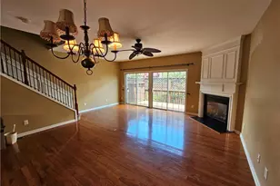 1367 Thornborough Dr, Alpharetta, GA 30004 - Photo 4