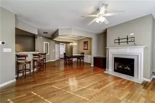 4976 Berkeley Oak Dr, Peachtree Corners, GA 30092 - Photo 6