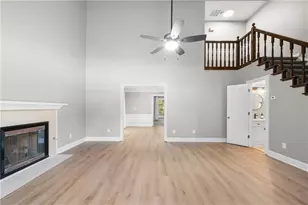 1393 Poplar Pointe SE, Smyrna, GA 30082 - Photo 4