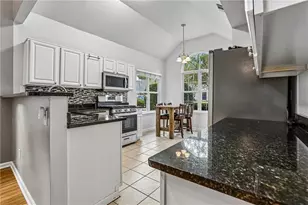 2845 Ashwood Pl, Decatur, GA 30030 - Photo 18