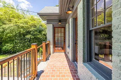 1615 Stokes Avenue SW, Atlanta, GA 30310 - Photo 10