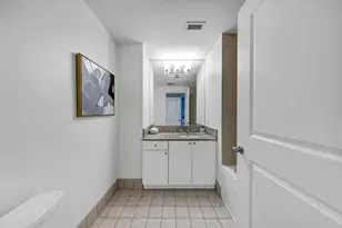 3338 Peachtree Rd NE, Atlanta, GA 30326 - Photo 14