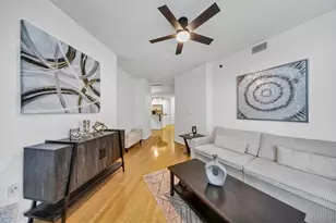 3338 Peachtree Rd NE, Atlanta, GA 30326 - Photo 8