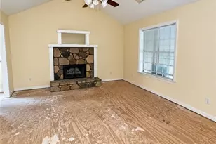 271 Hampton Ln, Ball Ground, GA 30107 - Photo 4