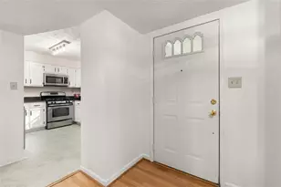 1500 Oakridge Ct, Decatur, GA 30033 - Photo 2