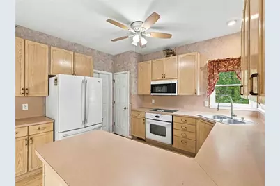 305 Deer Cliff Cove, Lawrenceville, GA 30043 - Photo 22
