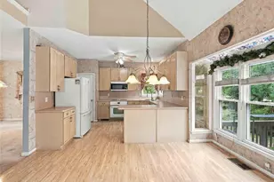 305 Deer Cliff Cove, Lawrenceville, GA 30043 - Photo 26