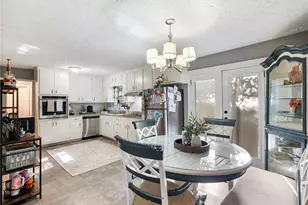 6946 Cedar Dr, Riverdale, GA 30296 - Photo 8