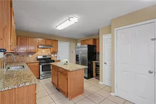 7211 Wheeler Trail, Lithonia, GA 30058 - Photo 10
