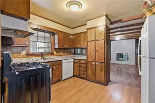 3525 Heritage Valley Rd SW, Atlanta, GA 30331 - Photo 14