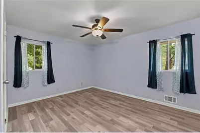 1464 Colony East Circle, Stone Mountain, GA 30083 - Photo 16
