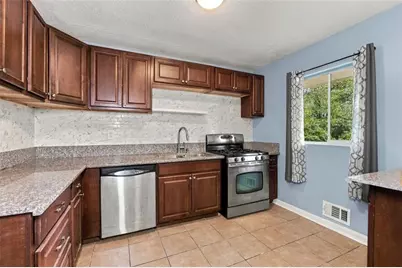 1464 Colony East Circle, Stone Mountain, GA 30083 - Photo 12