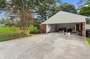 595 Hembree Rd, Roswell, GA 30076 - Photo 4