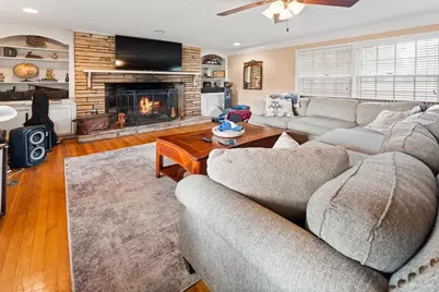 595 Hembree Road, Roswell, GA 30076 - Photo 8
