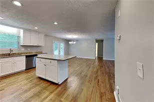4414 Treeline Way, Douglasville, GA 30135 - Photo 4