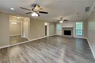 4364 S Landing Dr, Marietta, GA 30066 - Photo 4