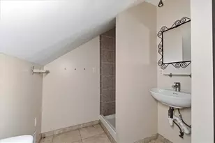2597 Elsinore St, East Point, GA 30344 - Photo 32